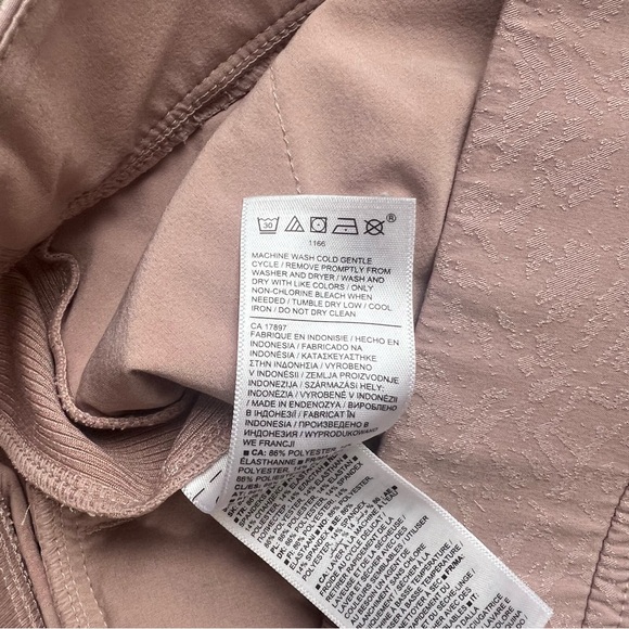 Athleta light blush pink women’s textured straight leg Athleisure pants … - Picture 8 of 9